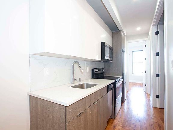 5th image of 1671 Lincoln Pl #3DD