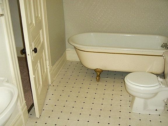 Bathroon