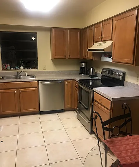 2570 Shadybranch Dr — Photo 14