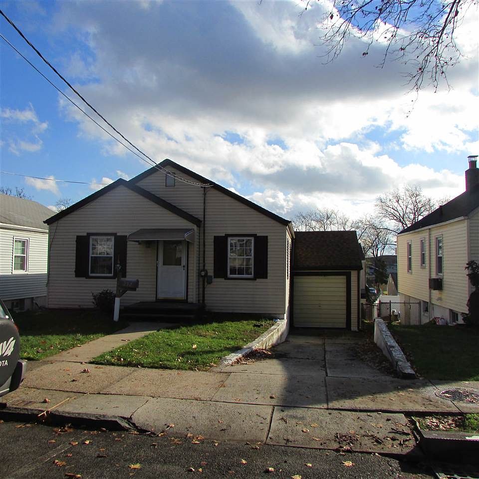 252 Hickory St, Kearny, NJ 07032 Zillow