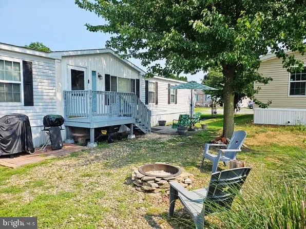 521 Palm City Park, Annville, PA 17003
