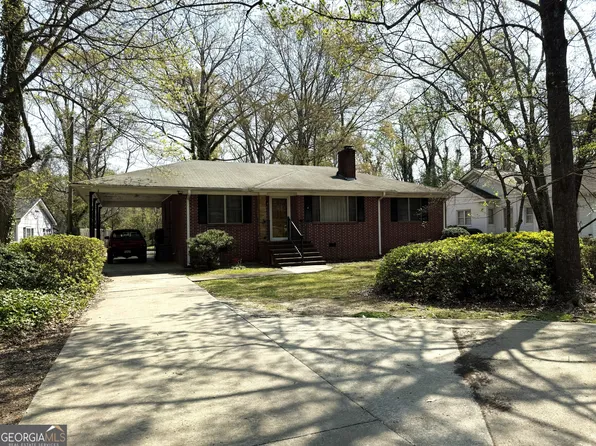 186 Lake Forest Dr, Elberton, GA 30635