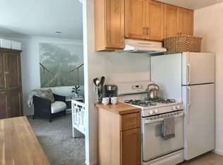 944 Sir Francis Drake Blvd, Kentfield, CA 94904