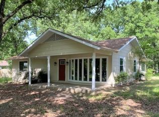 104 Island Park Dr, Gun Barrel City, TX 75156