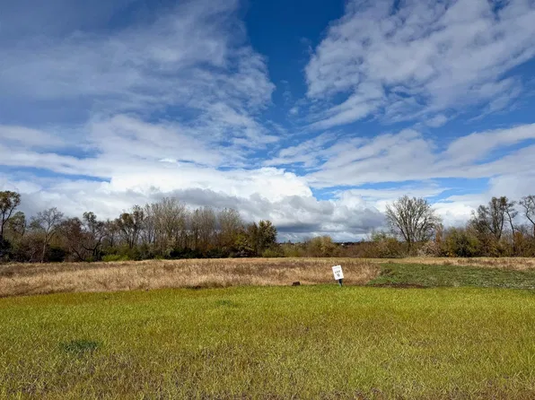 Ridgeway Dr #10, Greenville, WI 54942