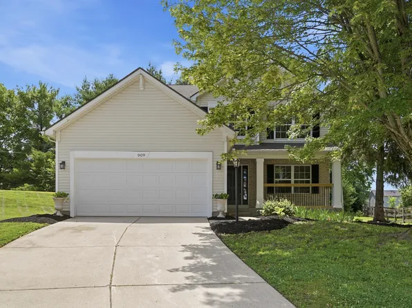 909 Surfridge Dr, Hebron, KY 41048