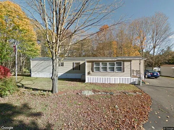 25 Lamprey River Park, Newmarket, NH 03857