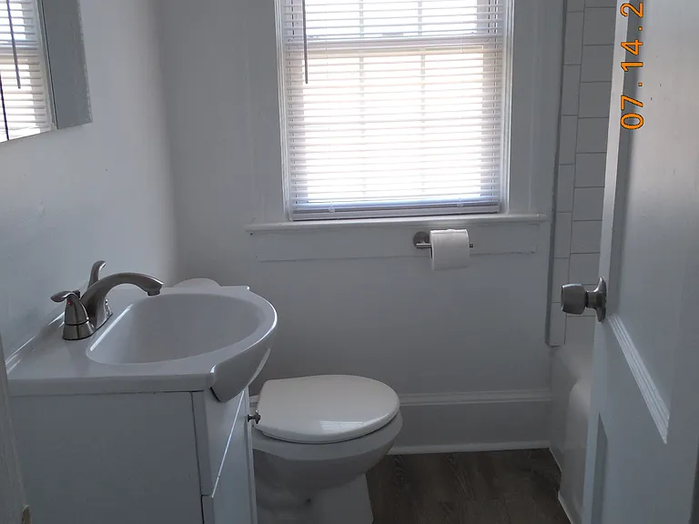 1232 W Ocean View Ave #B — Photo 15
