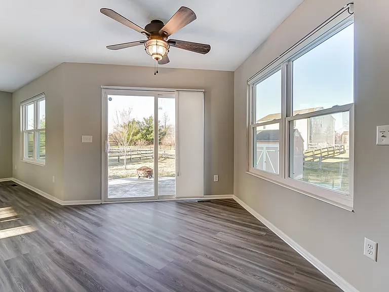 6721 Bedington Ln — Photo 14