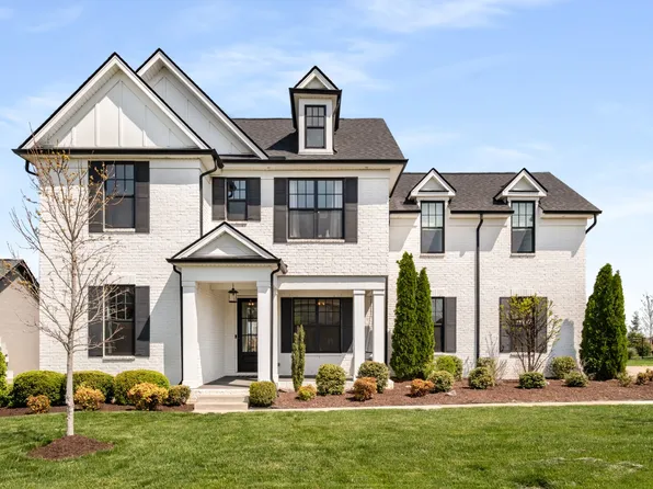 5726 Bridgemore Blvd, Murfreesboro, TN 37129