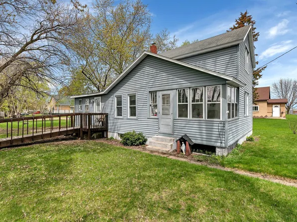 209 5th Ave N, Waite Park, MN 56387