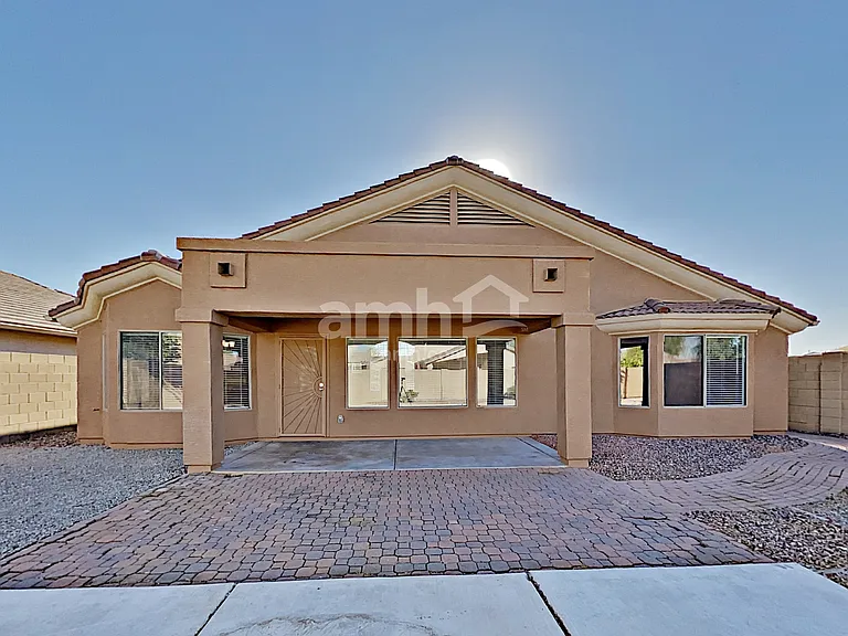 1920 S 85th Ln — Photo 18