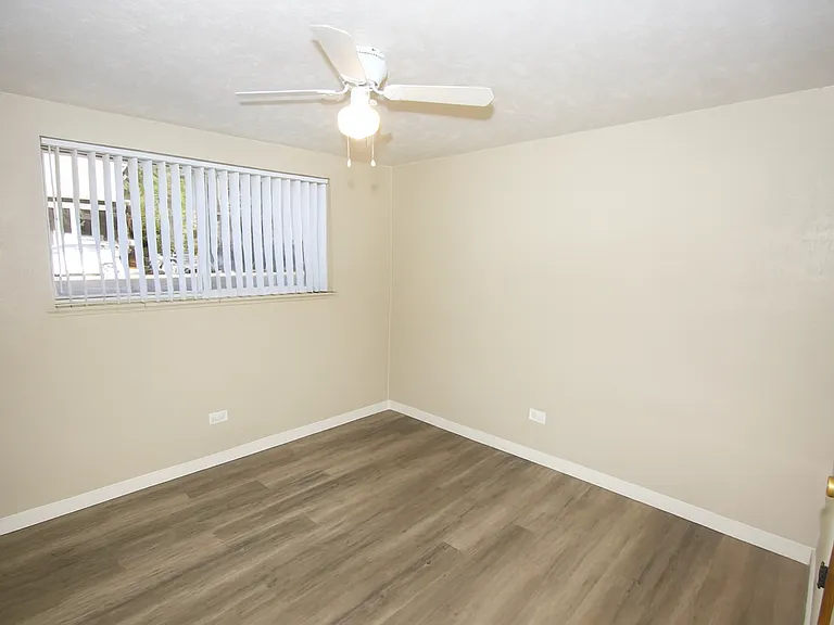 2170 N Franklin St #102 — Photo 4