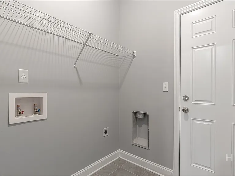 1280 Binghampton Cir — Photo 22