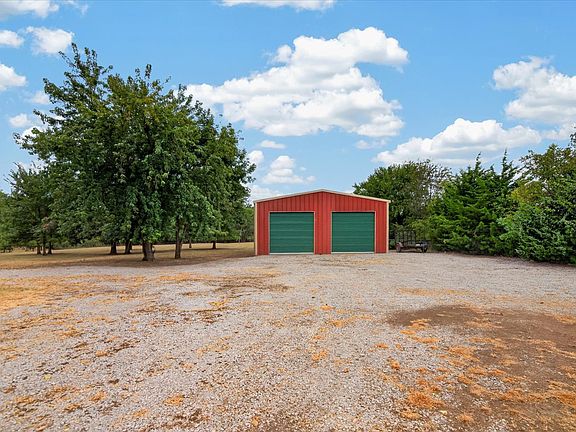 5th image of 403159 W 2330th Dr