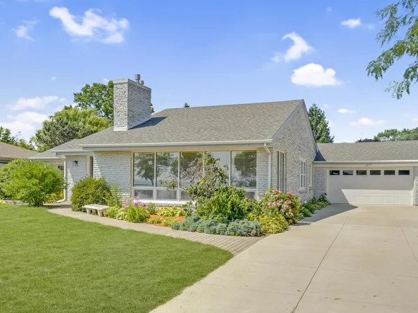7744 2nd AVENUE, Kenosha, WI 53143
