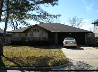 7839 Yellow Pine Dr, Houston, TX 77040