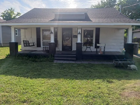 129 S 15th St, Mayfield, KY 42066