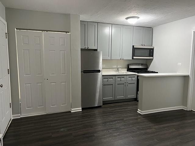 1st image of 6034 N California Ave APT 1