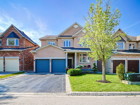 204 Ivy Jay Cres, Aurora, ON L4G 0E9