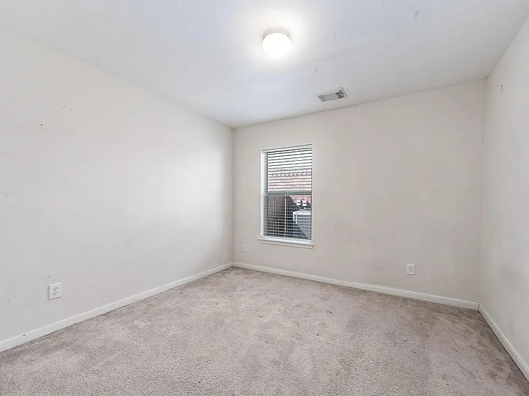 7814 Rocky Peak Ln — Photo 6