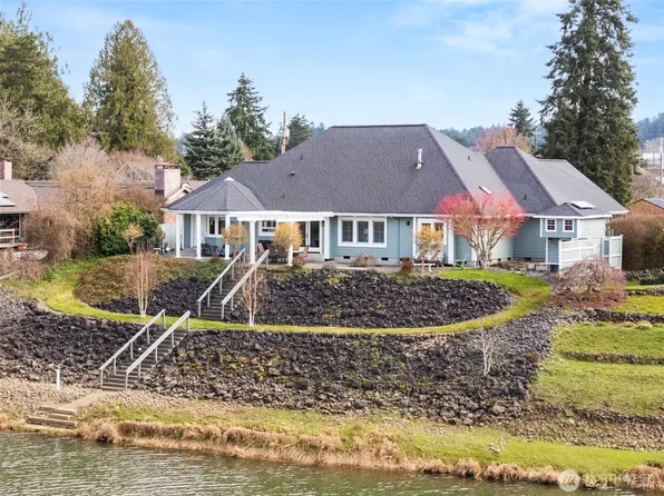 409 Lakeshore Drive, Centralia, WA 98531