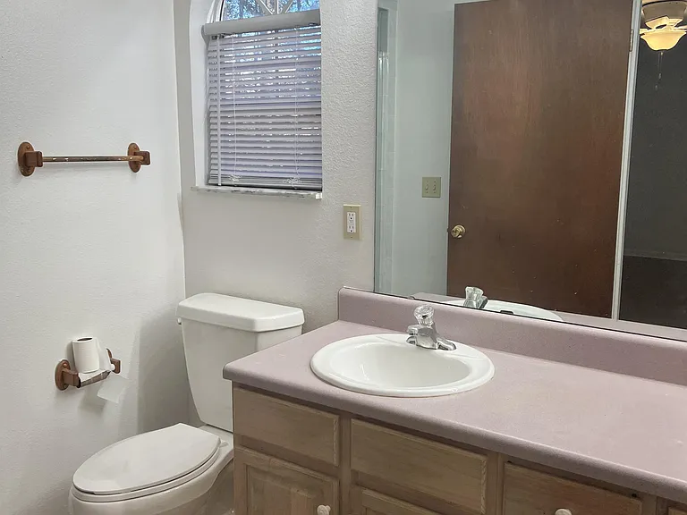 2733 Masterson Ln — Photo 12