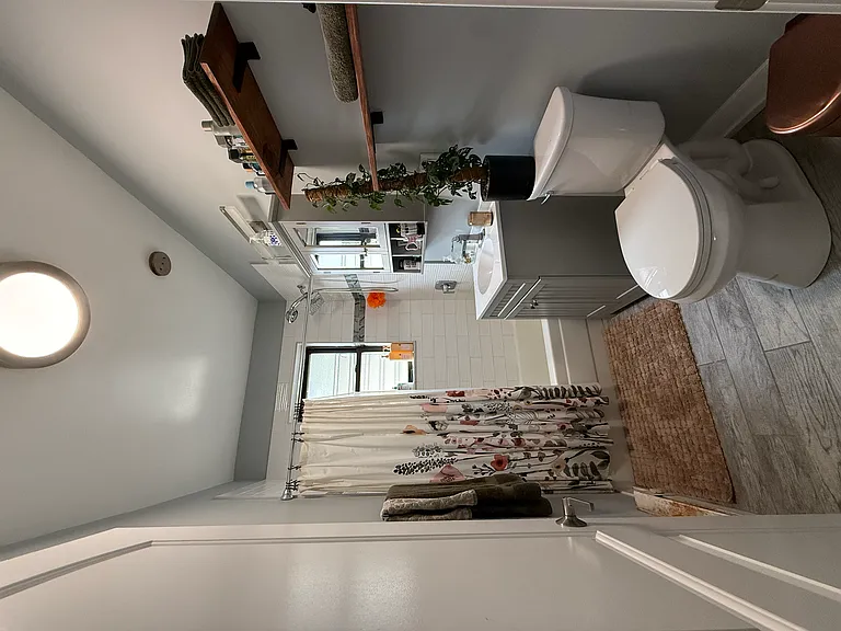 730 W Roscoe St #1S — Photo 7