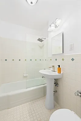 Rented by Compass | media 6