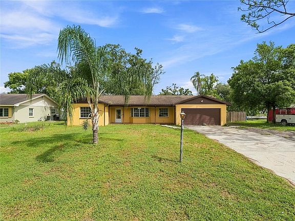 2nd image of 8906 E LANWAY DRIVE