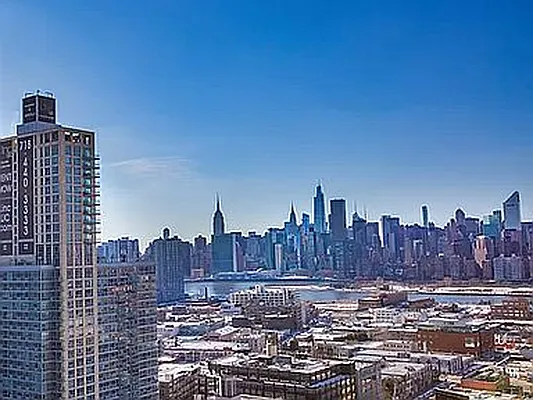 Rented by House Key Realty LLC | media 8