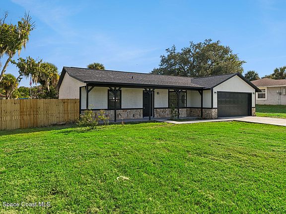3rd image of 6295 Janina Rd