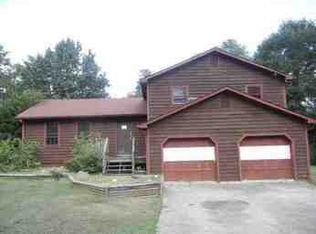 134 Pioneer Dr, Woodstock, GA