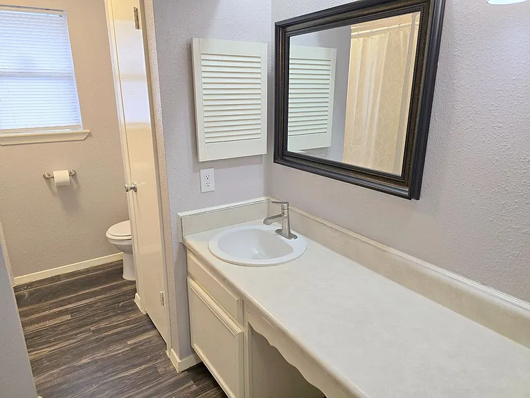 1335 Willersley Ln — Photo 14