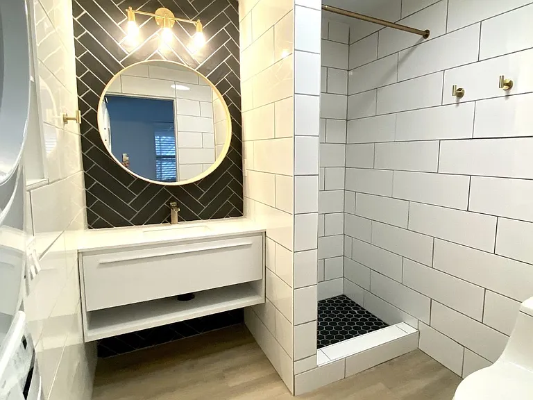 785 N 1150 E — Photo 10