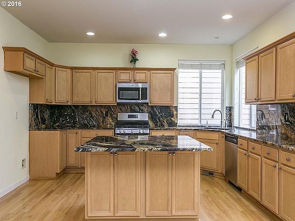 Kitchen with countertop