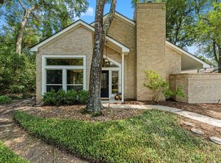 4 N Autumnwood Way, Spring, TX 77380