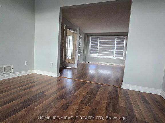 3rd image of 442 Rimosa Ct