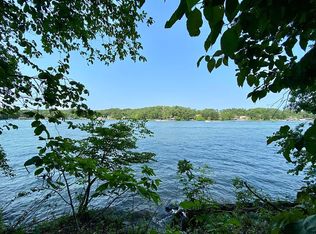 6043 N Point Ct, Perryville, MO 63775