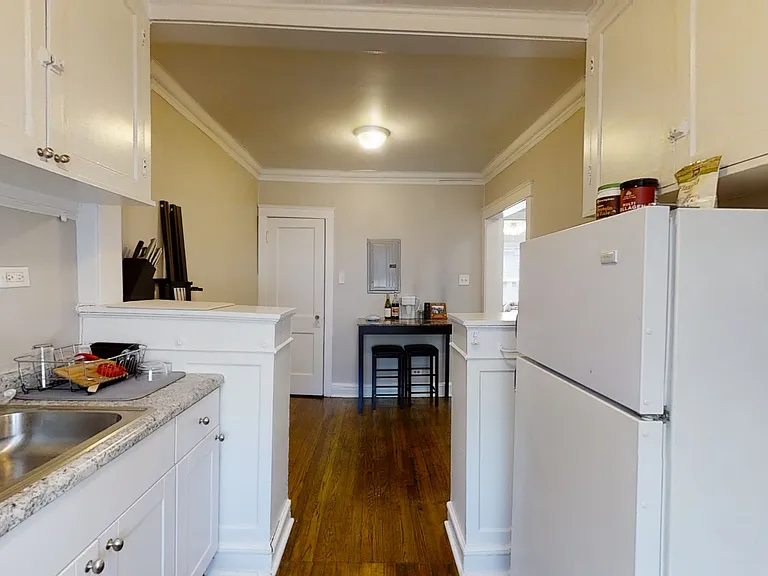 409 Beloit Ave #2K — Photo 10