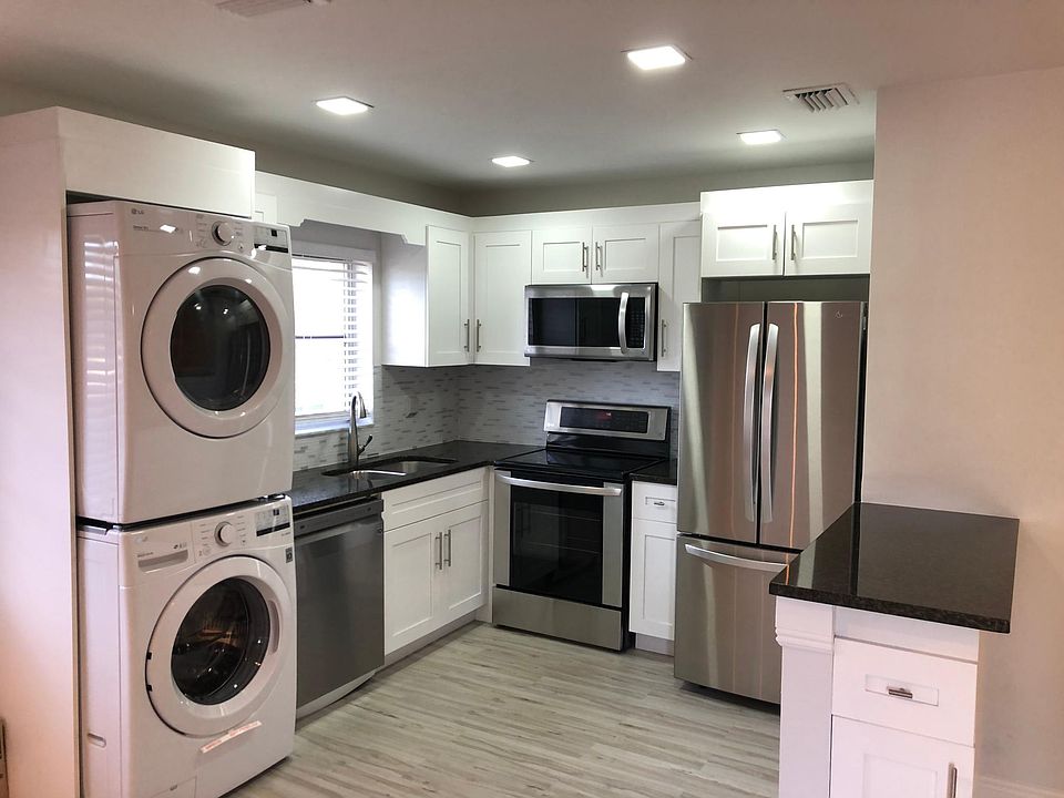 1st image of 1025 S Federal Hwy APT 8