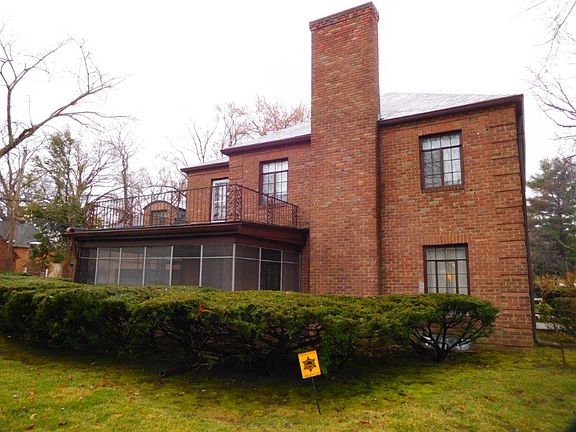 5th image of 3105 Kenwood Blvd