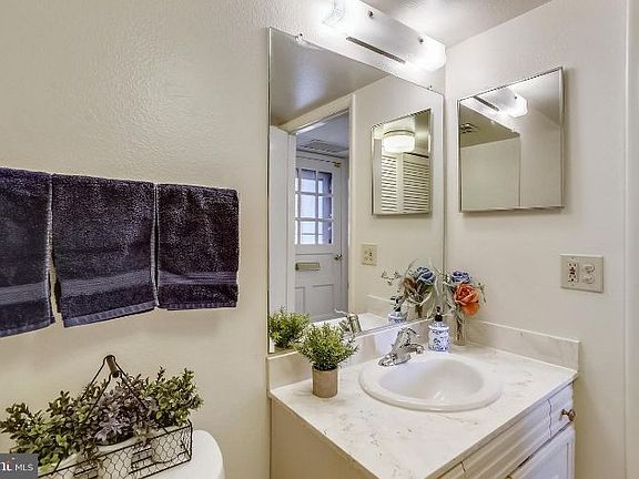 5th image of 3601 S Leisure World Blvd Unit 19-K