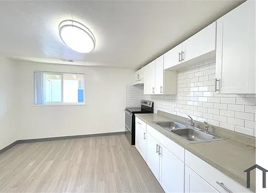 2 bed, 777 sqft, $1,600 — Photo 1