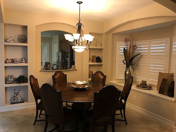 4th image of 3687 Hollisten Cir