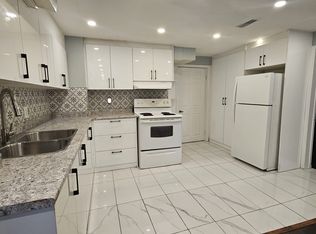 4473 Marshdale Ct, Mississauga, ON L5M4G2