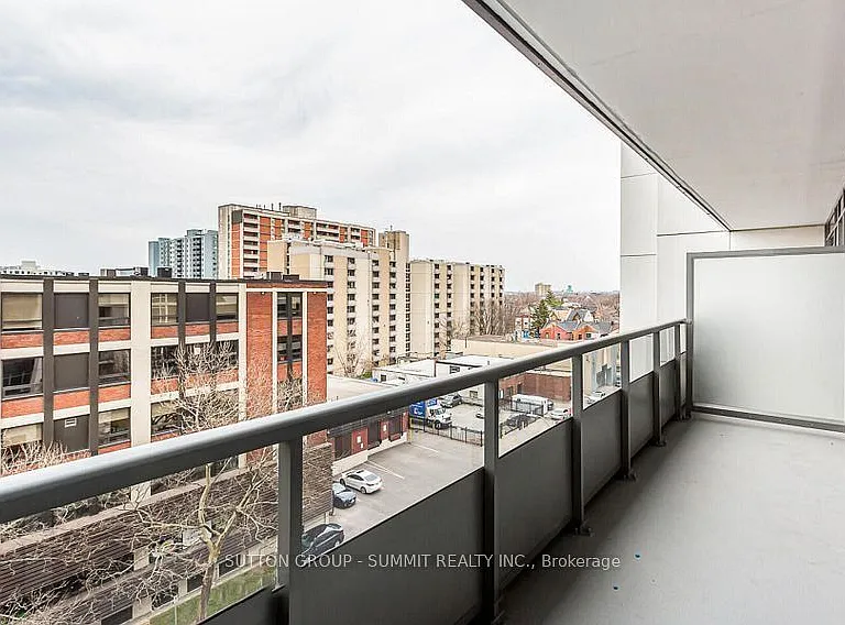 212 King William St #721 — Photo 13