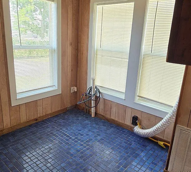 417 E Jack St — Photo 26