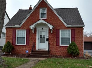 13403 Grannis Rd, Garfield Heights, OH 44125