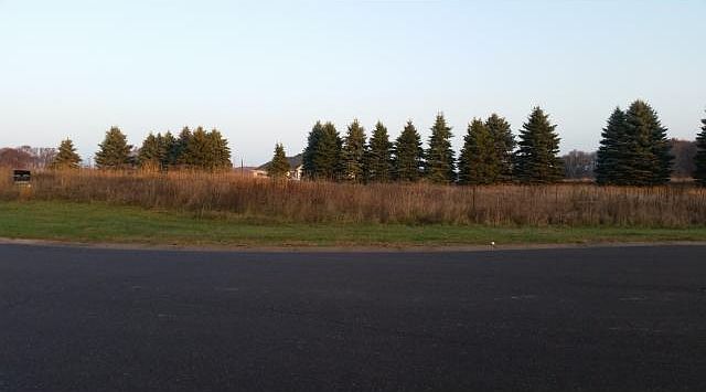 2nd image of 4753 177th Ln NE